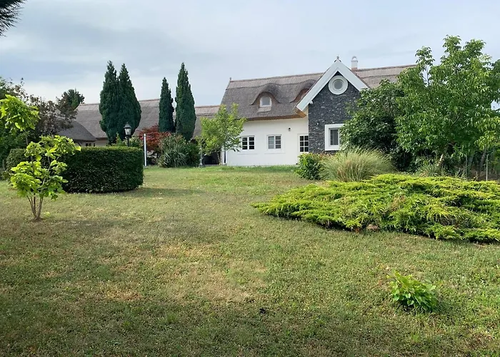 Lena * バラトネデリッチ